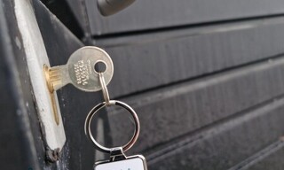 Commerce  380 m² à louer à Vannes (56000)
