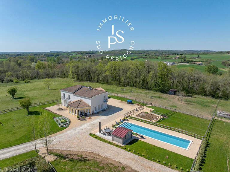 Grande maison avec piscine sur 2 hectares — photo 1
