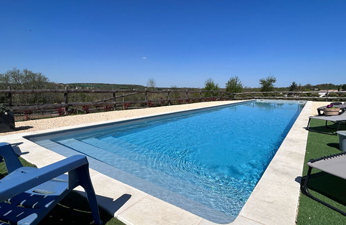 Grande maison avec piscine sur 2 hectares — photo 3