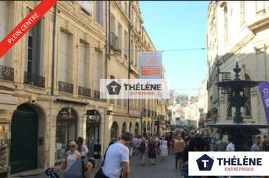 Commerce  420000 €