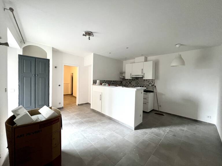 Nouveauté<br><br>Appartement T2 actuellement loué, situé en rez- — photo 1