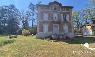 Maison 8 Pièces 167 m² à vendre à Charbonnières-les-Bains (69260)