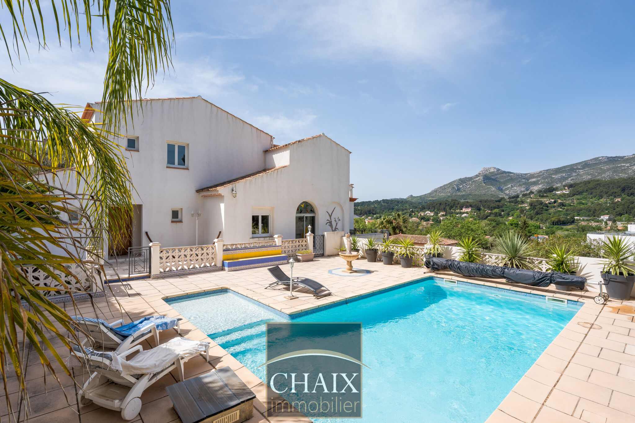 Villa / Maison 7 pièces  à vendre Roquevaire 13360