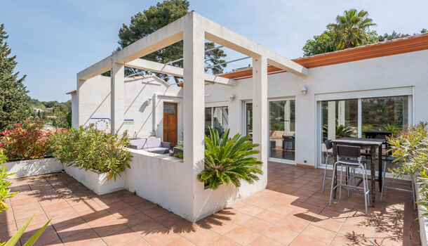 Villa / Maison 7 pièces  à vendre Roquevaire 13360