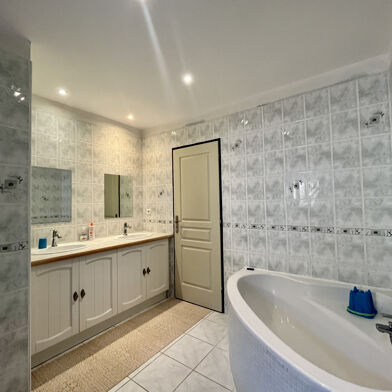 Maison 4 pièces 118400 €