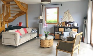 Maison 7 Pièces 177 m² à vendre à Échenevex (01170)