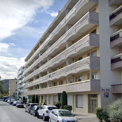 Garage  94 €