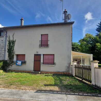 Maison 10 pièces 107000 €