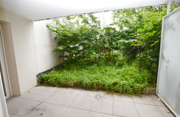 Rez-de-Jardin - VENISSIEUX — photo 2