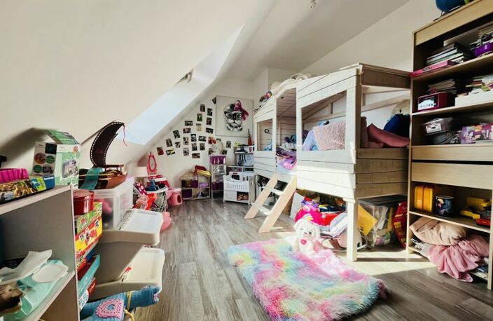 Contemporaine de 6 pièces principales — photo 5