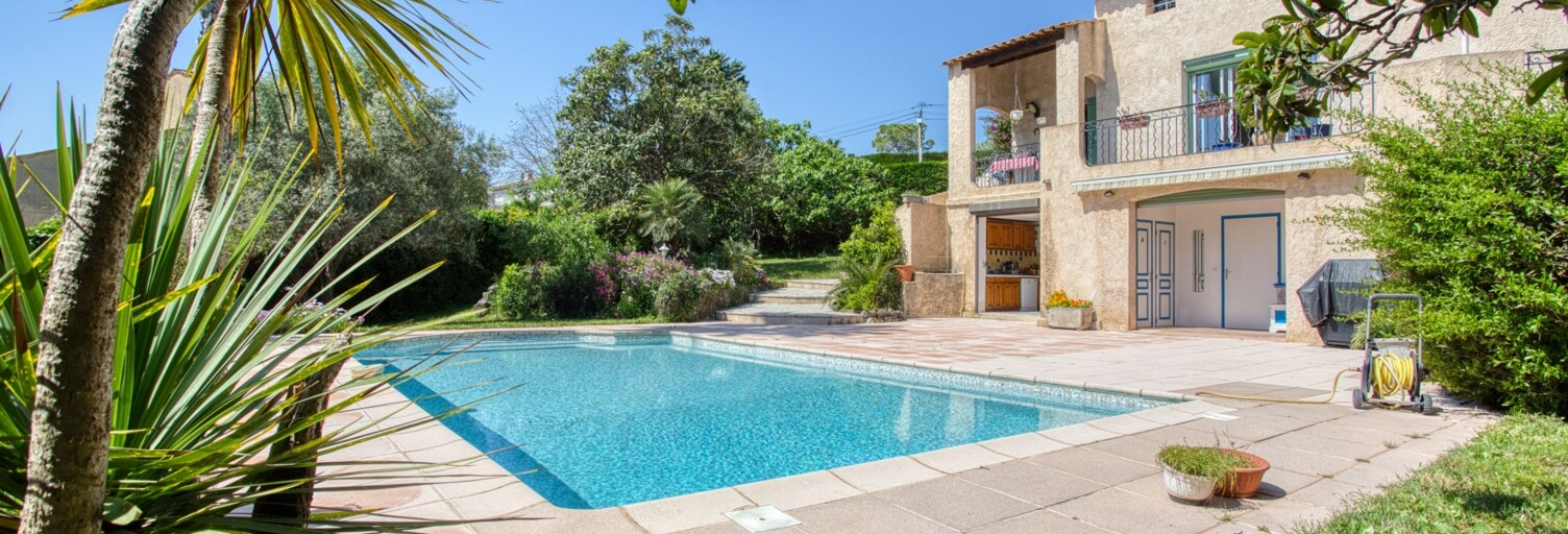 Maison 5 Pièces 164 m² à vendre à Mougins (06250)