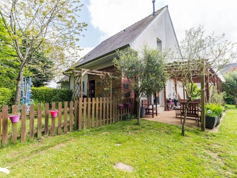 Maison de bourg de 5 pièces principales — photo 1