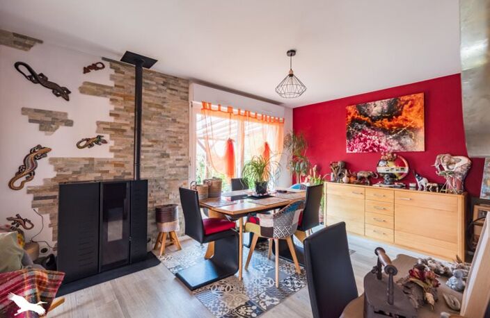 Maison de bourg de 5 pièces principales — photo 2