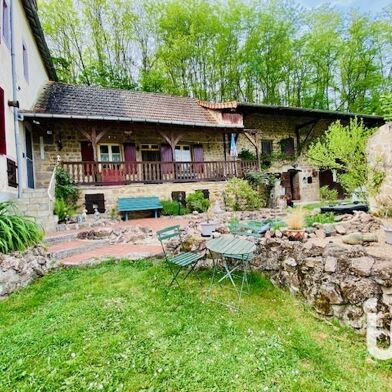 Maison 9 pièces 349000 €