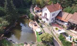 Maison 9 Pièces 210 m² à vendre à Sivignon (71220)