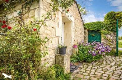 Maison 8 pièces 680550 €