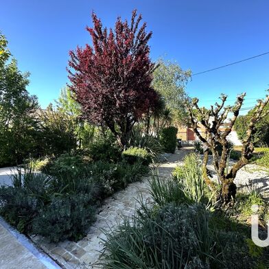 Maison 10 pièces 598000 €