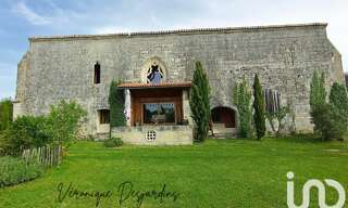 Maison 11 Pièces 370 m² à vendre à Saintes (17100)