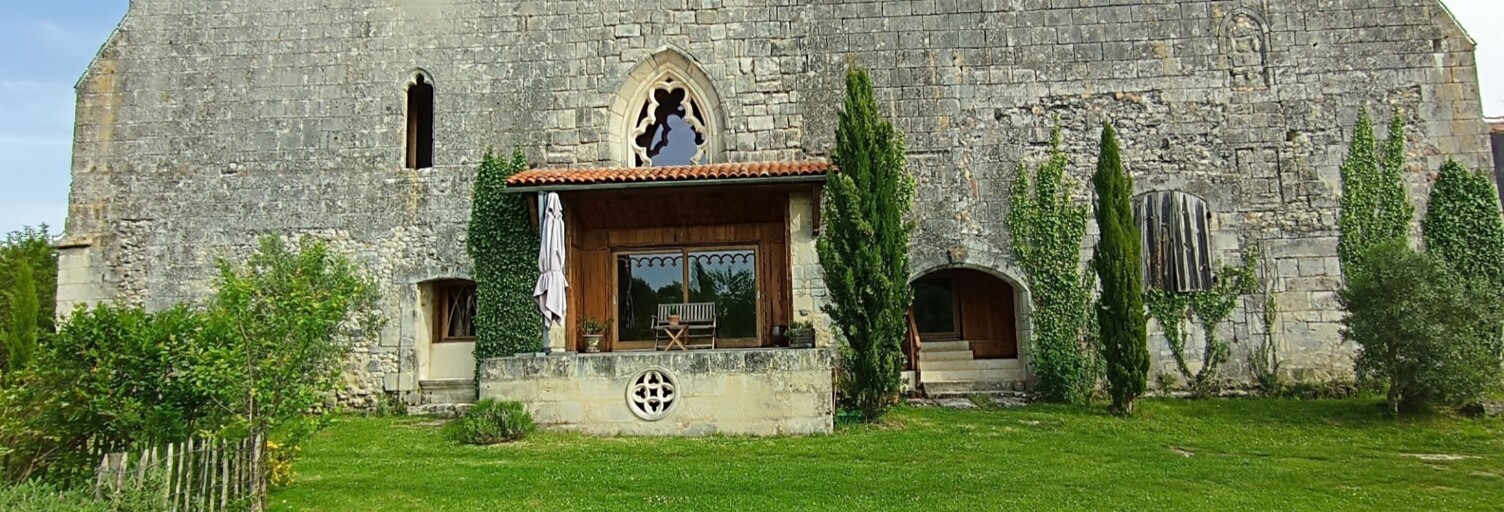 Maison 11 Pièces 370 m² à vendre à Saintes (17100)