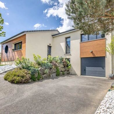 Maison 5 pièces 329868 €