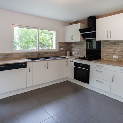 Maison 5 pièces 244950 €