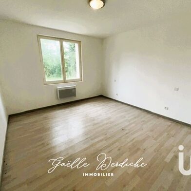 Maison 7 pièces 180000 €