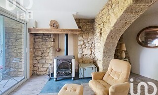 Immeuble  196 m² à vendre à Saint-Pons-de-Mauchiens (34230)