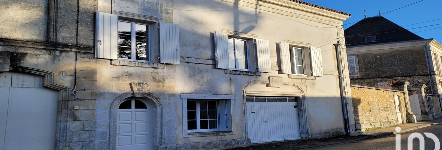 Maison 4 Pièces 102 m² à vendre à Saint-Jean-d'Angély (17400)