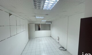 Bureau  20 m² à louer à Baie-Mahault (97122)