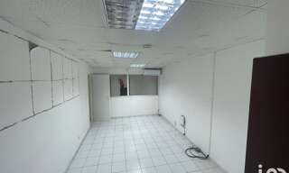 Bureau  20 m² à louer à Baie-Mahault (97122)