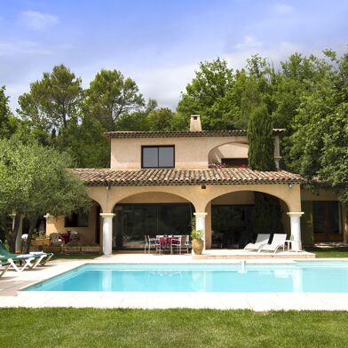 Maison 5 pièces 1320000 €
