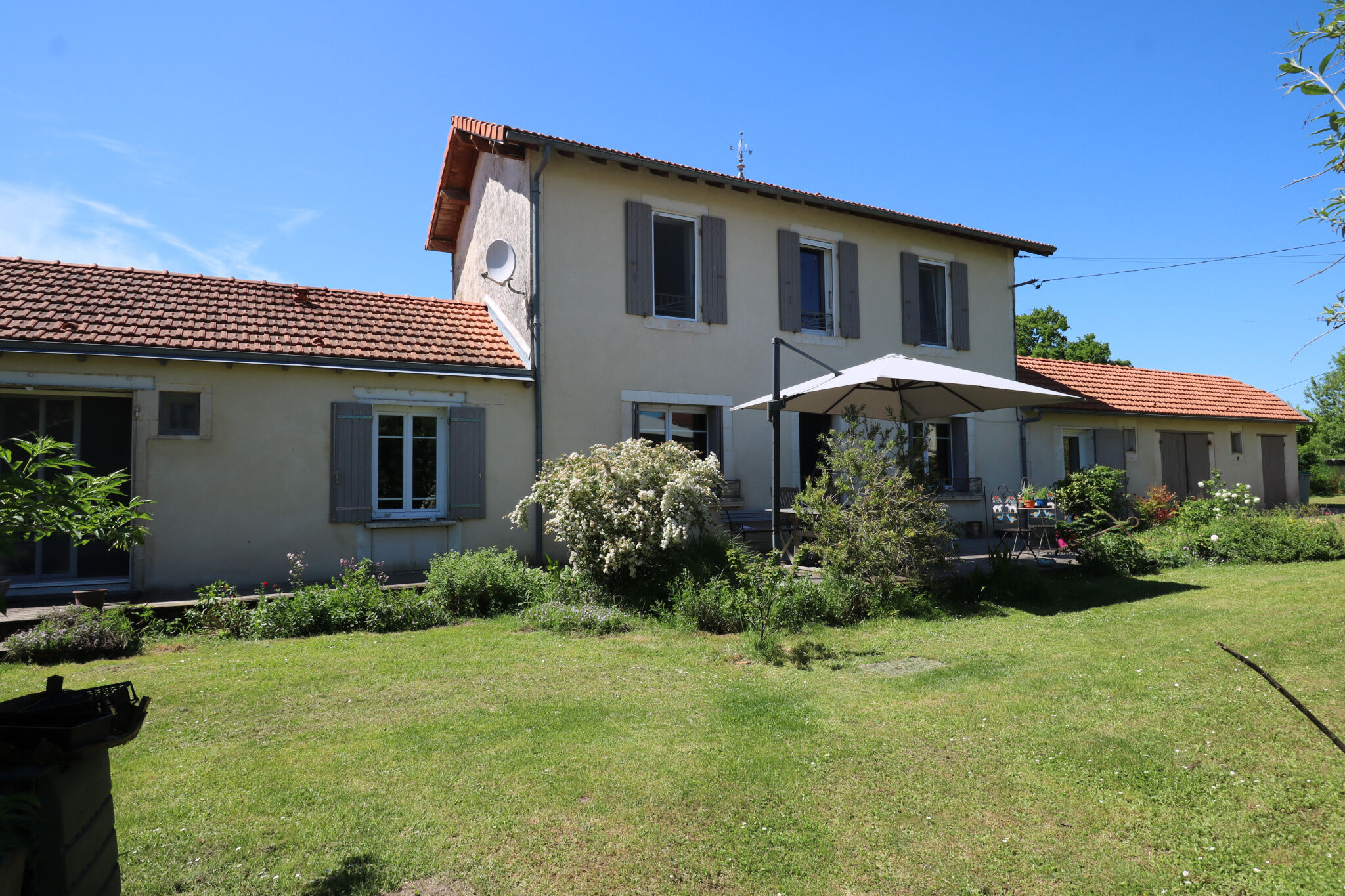 Villa / Maison 4 pièces  à vendre Bords 17430