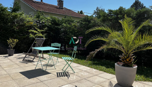 Villa / Maison 9 pièces  à vendre Meylan 38240