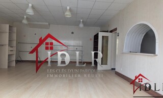 Immeuble  73 m² à vendre à Chaussin (39120)