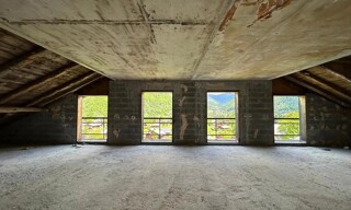 Immeuble  1400 m² à vendre à Essert-Romand (74110)