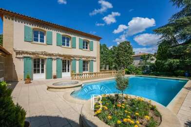 Maison 10 pièces 1380000 €