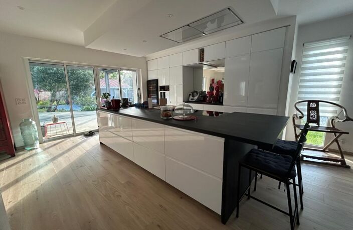 A Vendre - Villa d'exception des années 30 avec piscine et parc arboré — photo 4
