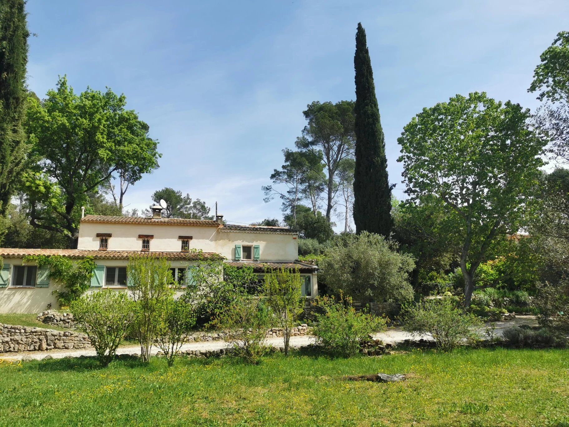 Villa / Maison  T6 à vendre Lorgues 83510