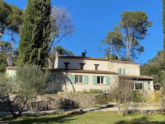 Villa / Maison  T6 à vendre Lorgues 83510