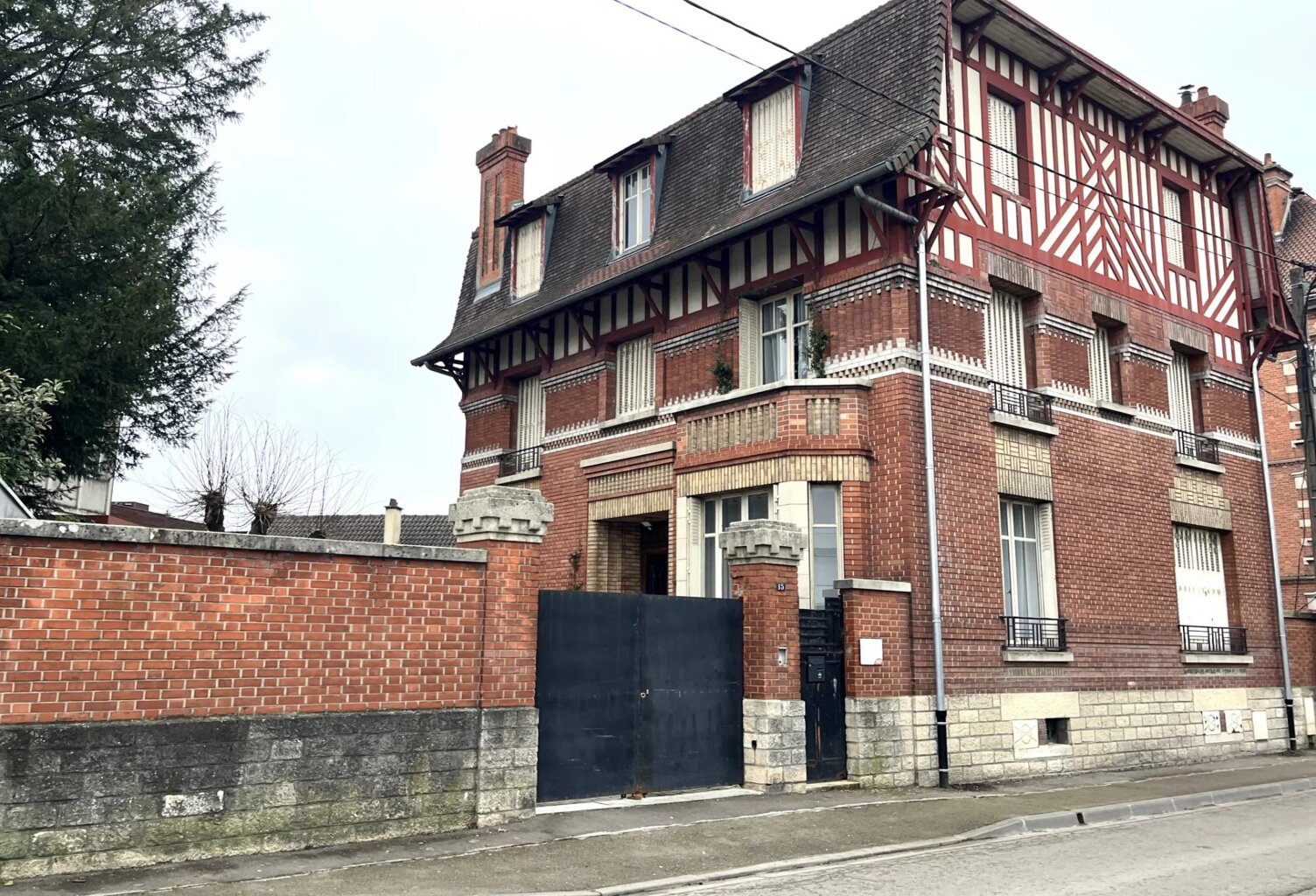Maison bourgeoise 300 m2   6 chambres   Jardin   Proche gare — photo 1
