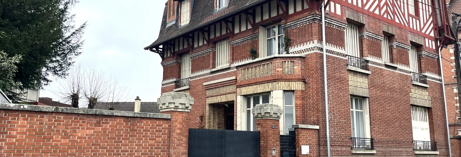 Maison 12 Pièces 300 m² à vendre à Troyes (10000)