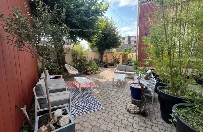 Maison bourgeoise 300 m2   6 chambres   Jardin   Proche gare — photo 2