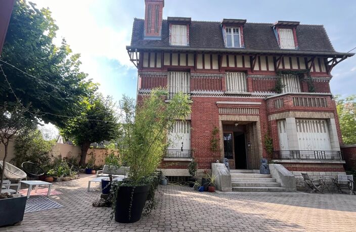 Maison bourgeoise 300 m2   6 chambres   Jardin   Proche gare — photo 5