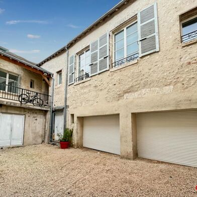 Commerce 3 pièces 92600 €