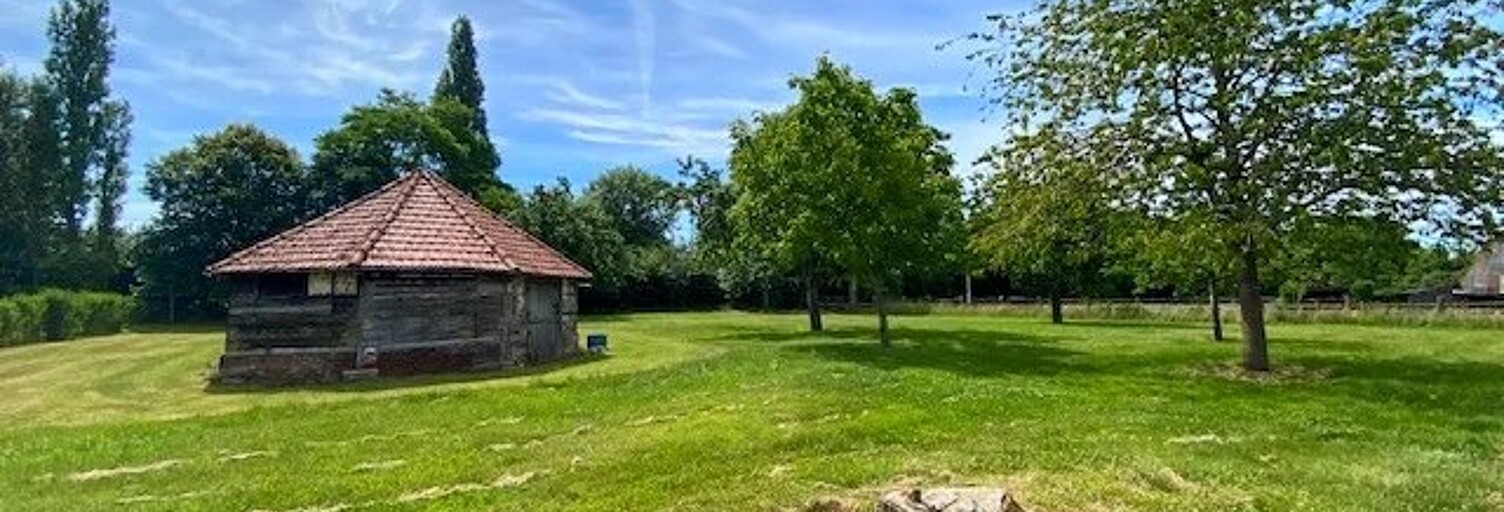 Terrain  2522 m² à vendre à Les Monts du Roumois (27520)