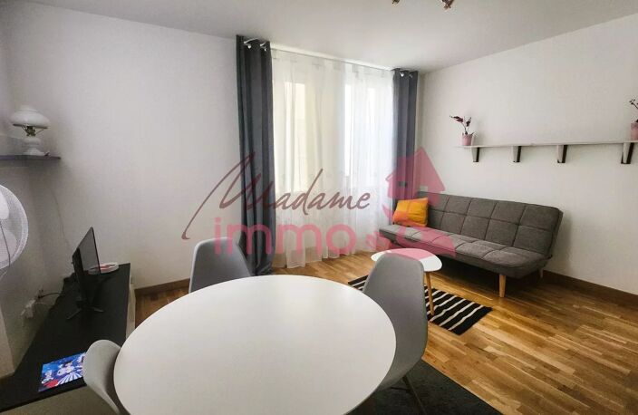 Appartement T3 Bis CENTRE VILLE — photo 3