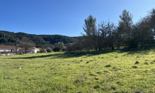 Terrain 4000 m² à construire Néoules (83136)