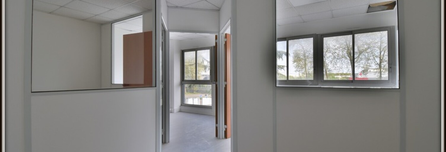 Bureau 1 Pièce 21 m² à louer à Trappes (78190)