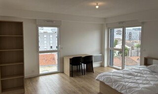 Appartement 1 Pièce 21 m² à louer à Bordeaux (33300)