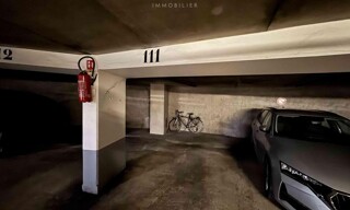 Garage  13 m² à vendre à Paris 15 (75015)